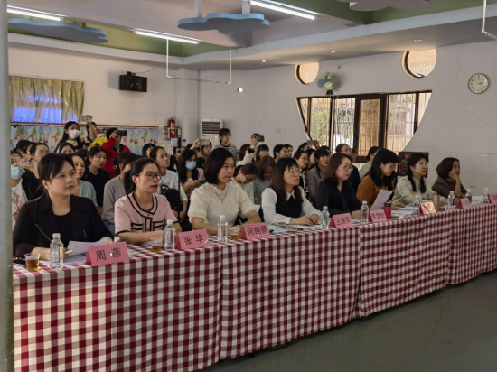 “同”樣主題“異”樣精彩，助推園本教研1.jpg